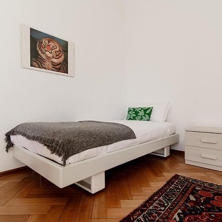Giuka Apartment By Quokka 360 - Close To The Station Massagno Eksteriør bilde