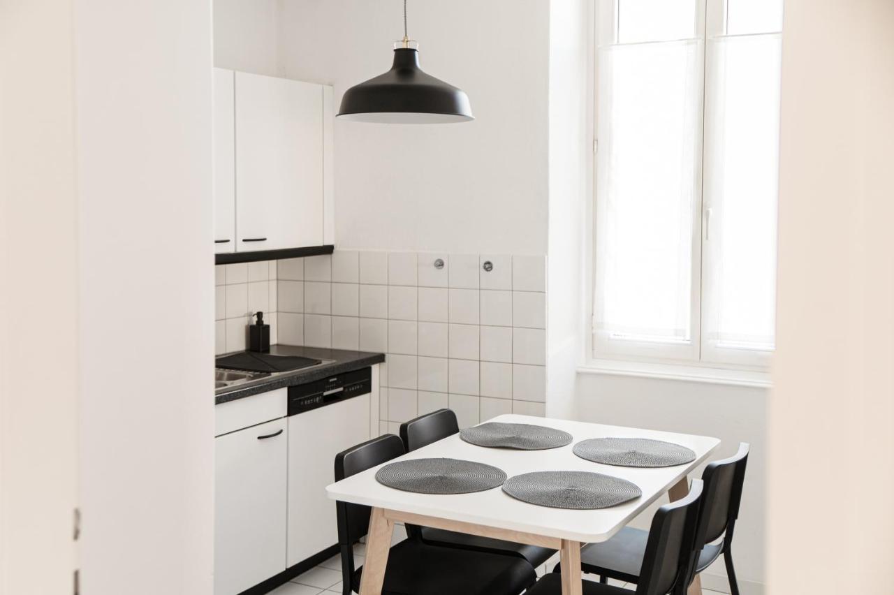 Giuka Apartment By Quokka 360 - Close To The Station Massagno Eksteriør bilde